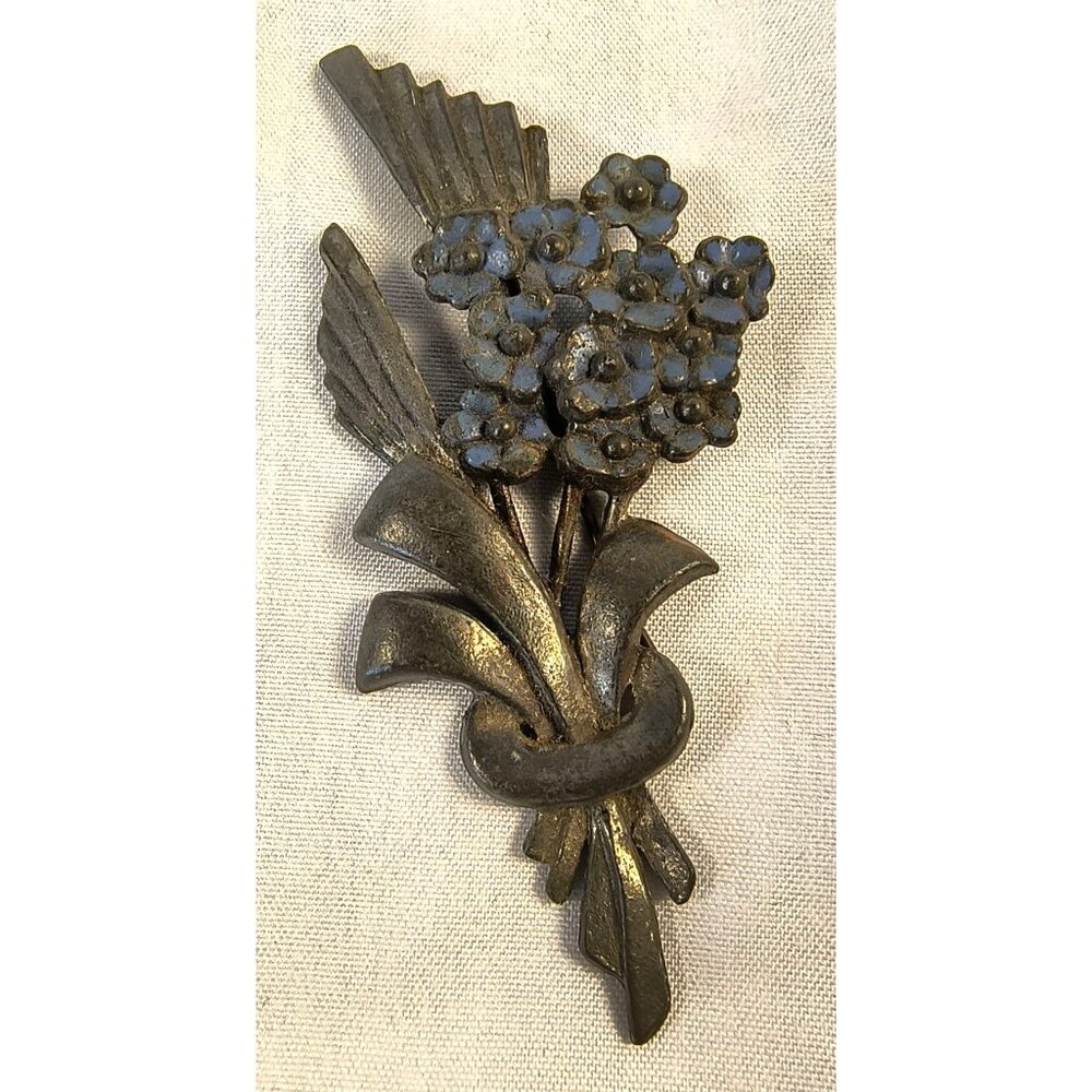 Art Deco Forget-Me-Not Flower Pin Brooch Vintage Design Metal Floral Motif